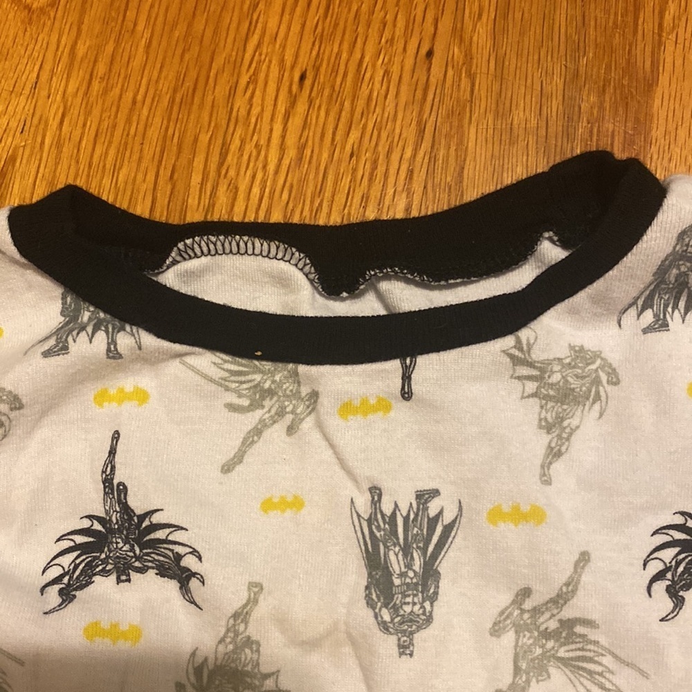 Batman Pajamas - Picture 5 of 9